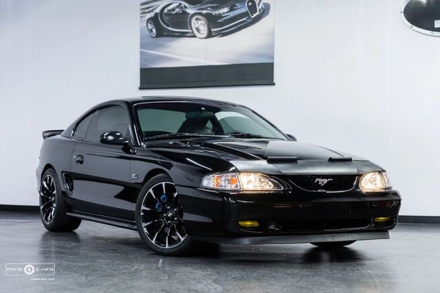 1994 Ford Mustang GT Coupe RWD
